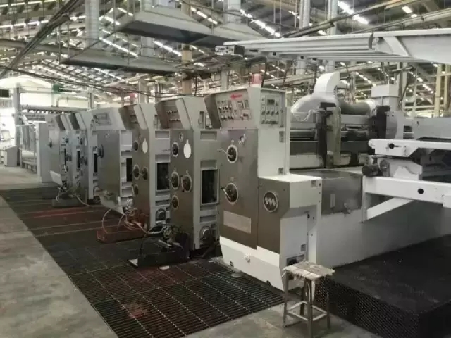 【回收二手設(shè)備】大量設(shè)備來(lái)襲！紙箱廠(chǎng)整廠(chǎng)設(shè)備打包，就等你出手了！